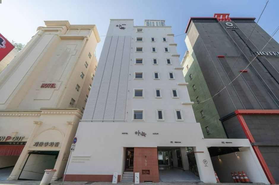 The Hyooshik Aank Hotel Ilsan Tanhyeon (더휴식 아늑호텔 일산탄현점)