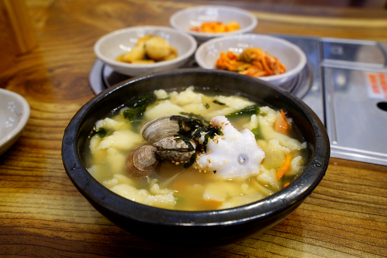 낙지한마리 수제비