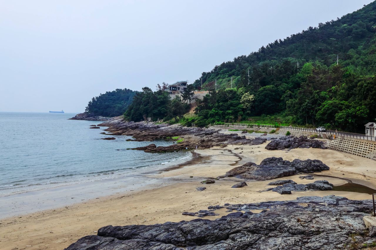 신덕해수욕장