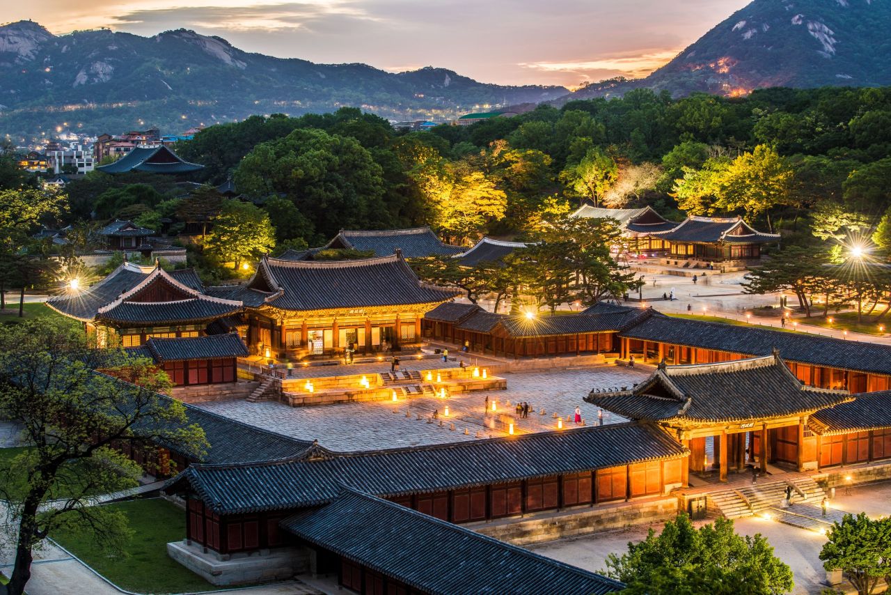 창경궁의 저녁