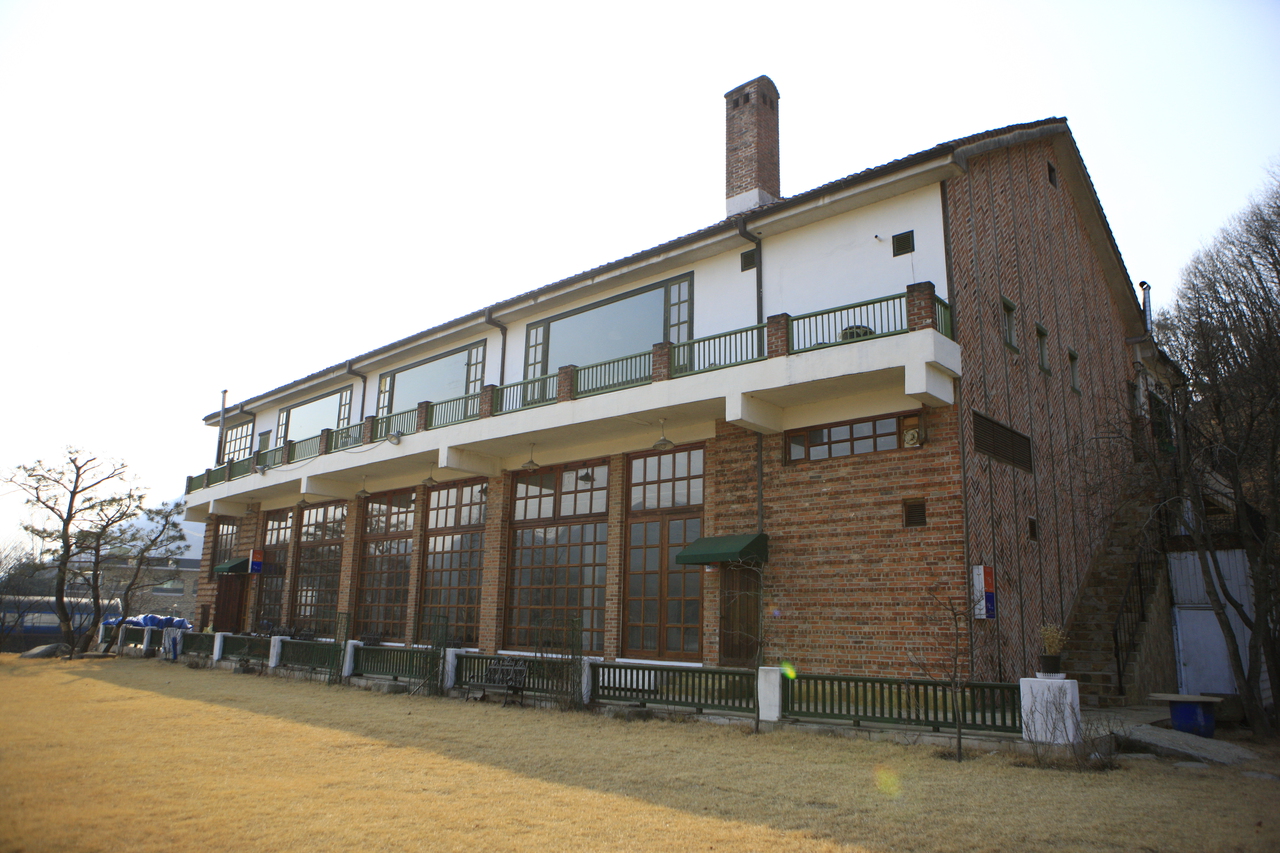 서호미술관