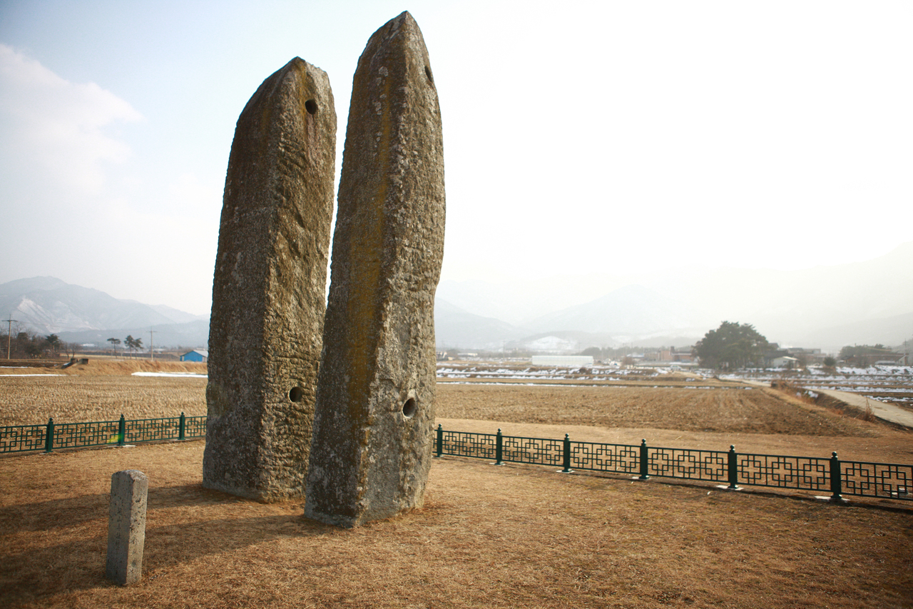 굴산사지 당간지주