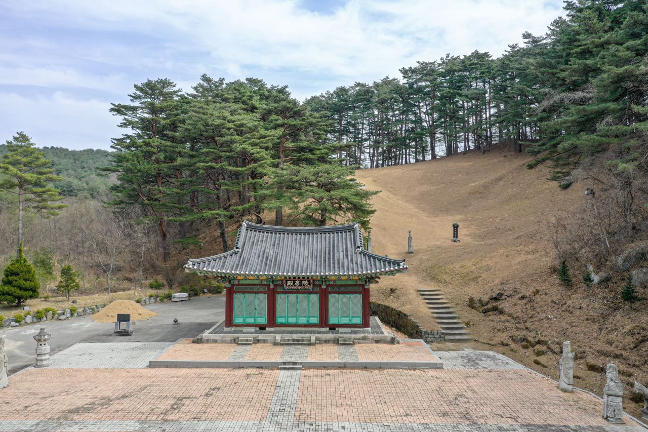 명주군 왕릉