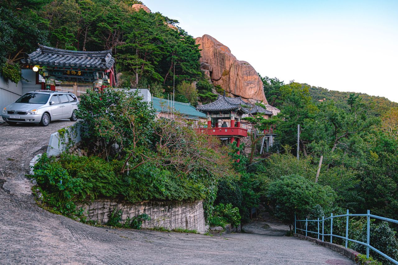 석불사 (2022)