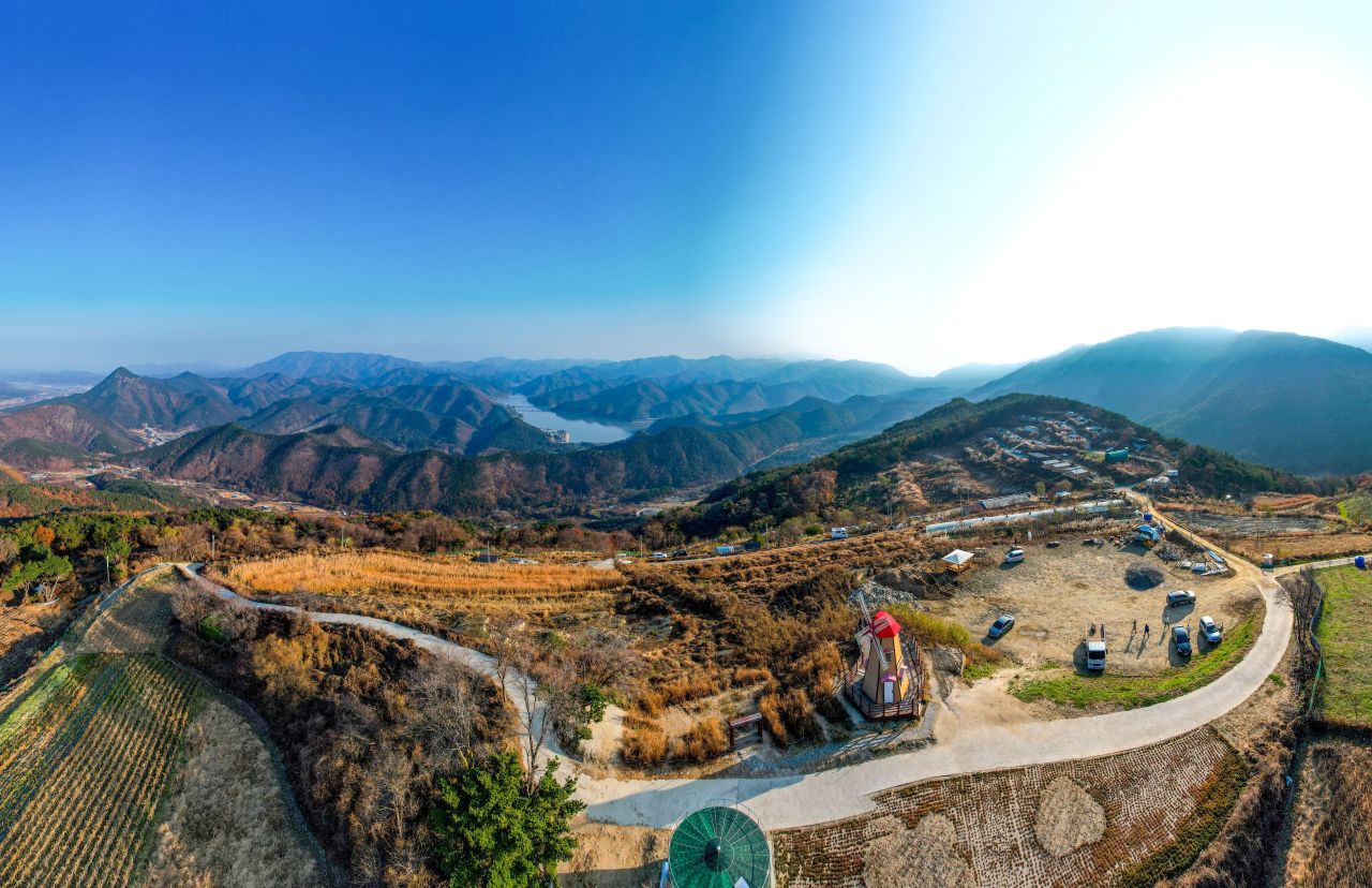 군위 화산마을 풍차전망대