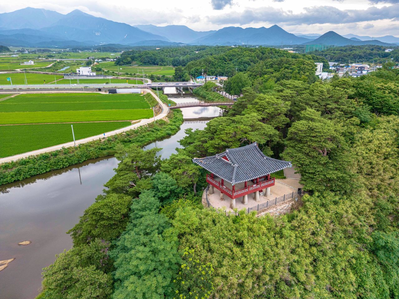 청간정