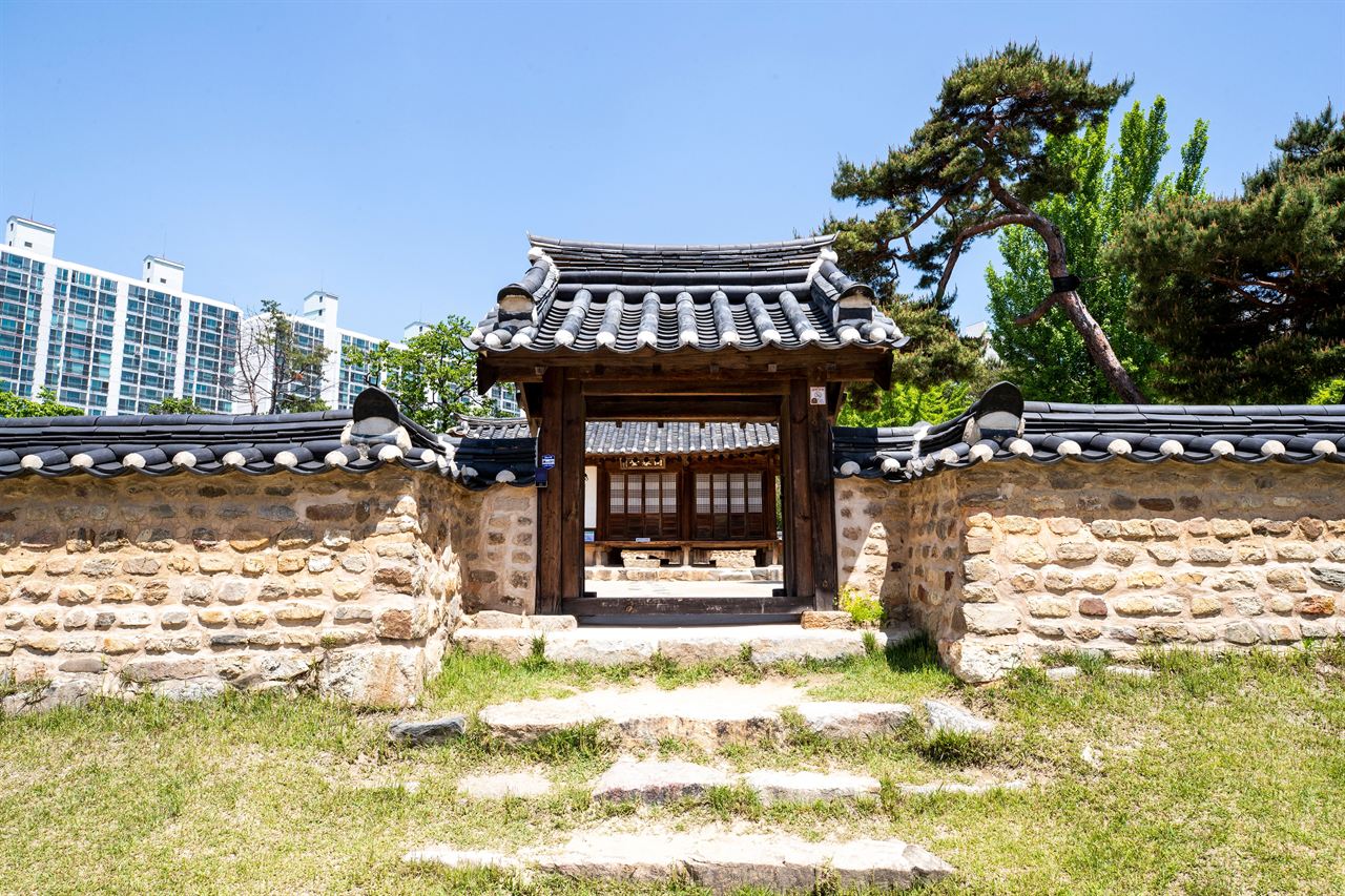 대전 회덕 동춘당 공원