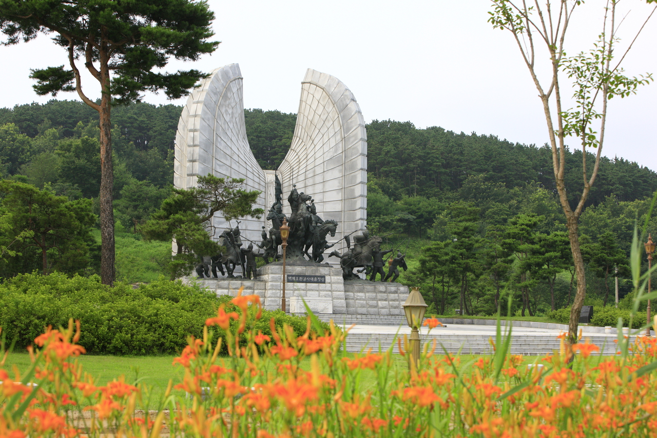 백제오천결사대 출정상