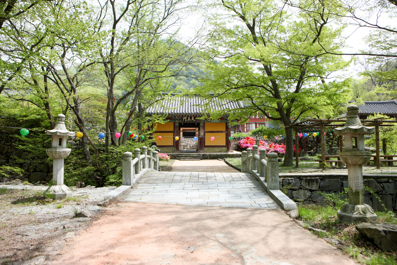 여수 흥국사